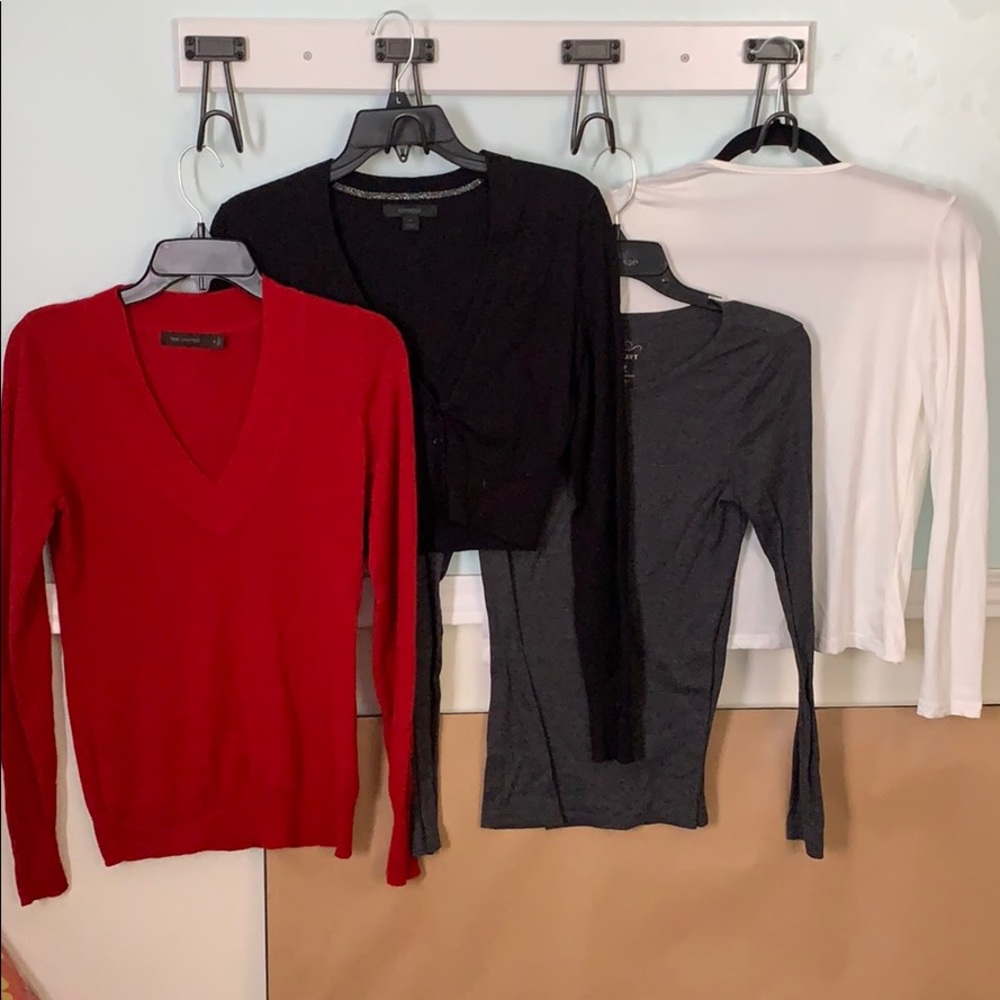 Sweater bundle (small)